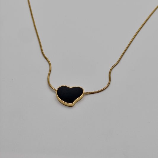 "Midnight Love" Black Heart Snake Chain Necklace (Anti-Tarnish)