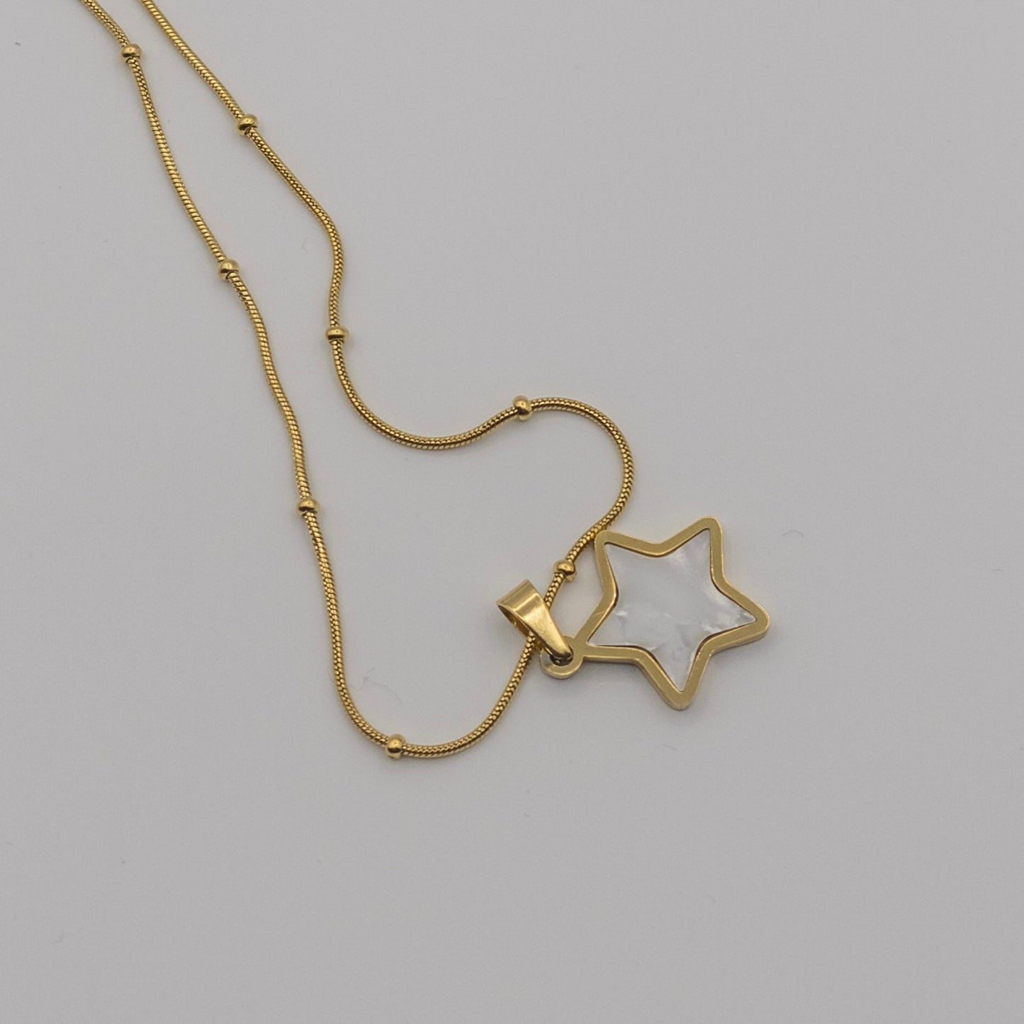 Nova Star Mother-of-Pearl Necklace (Anti-Tarnish)