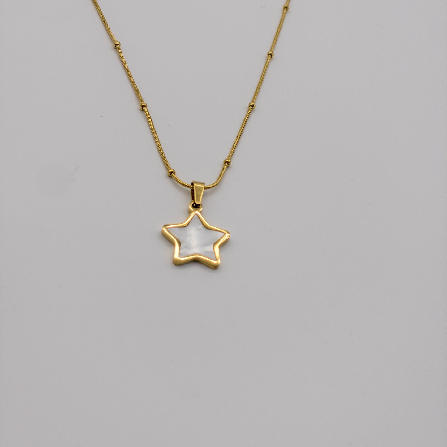 Nova Star Mother-of-Pearl Necklace (Anti-Tarnish)
