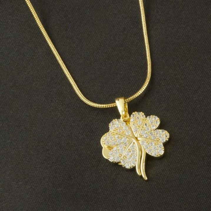 Lucky Clover Pave Zircon Necklace (Snake Chain)