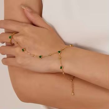 The Emerald Heart Hand Chain Bracelet (Modern Hath Phool)